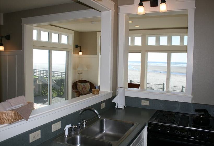 סוויטה נוף לים, The Waves