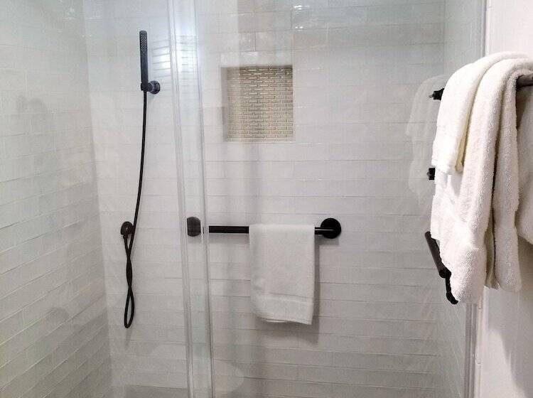 סטודיו סטנדרט מיטה זוגית, The Waves