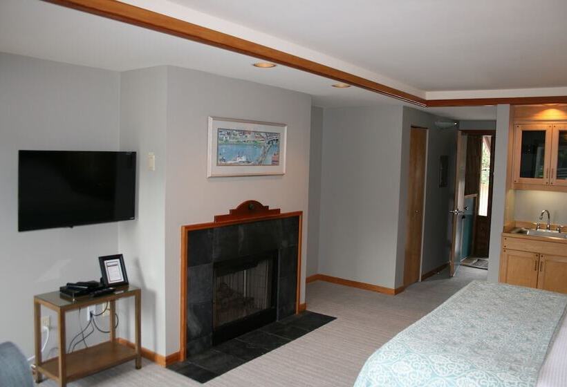 סטודיו סטנדרט מיטה זוגית, The Waves