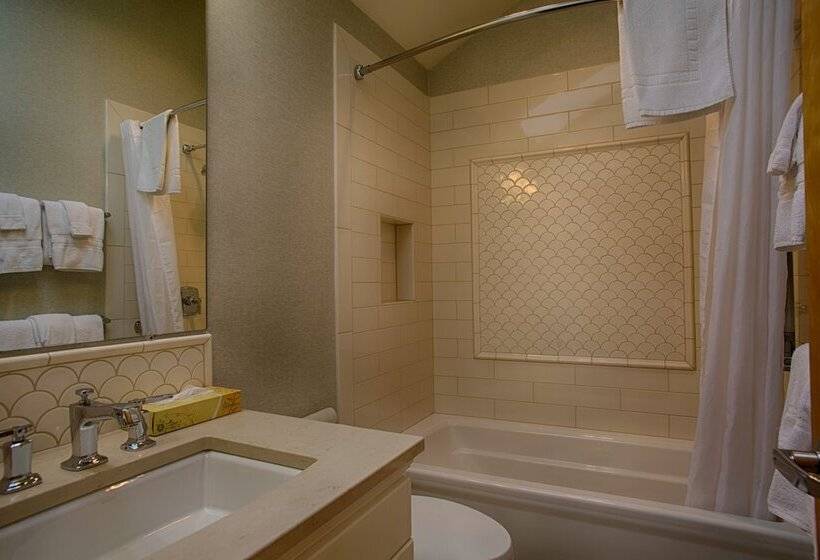 סטודיו סטנדרט מיטה זוגית, The Waves