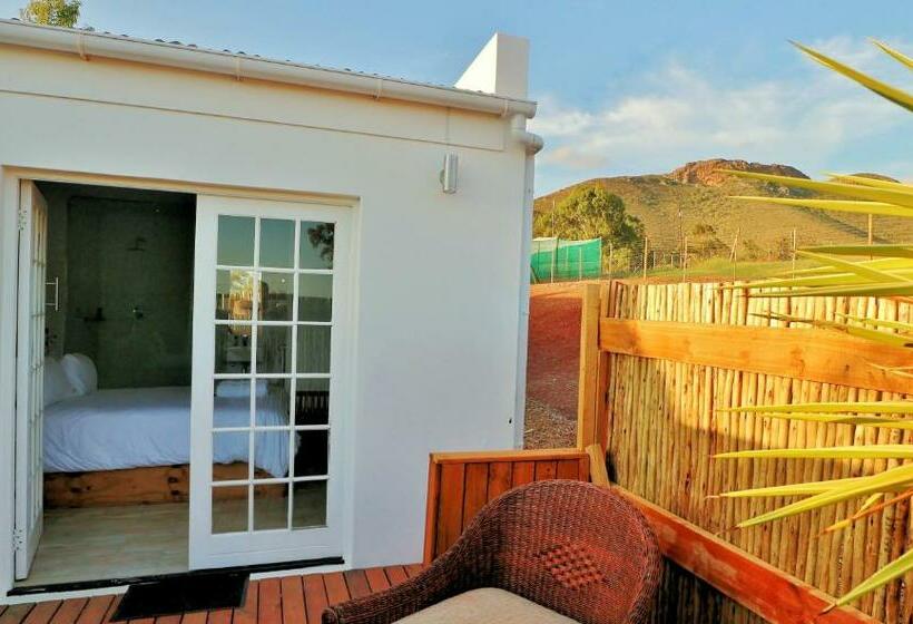 标准间, Thelab Robertson