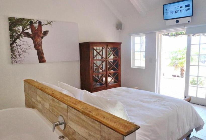 标准间, Thelab Robertson