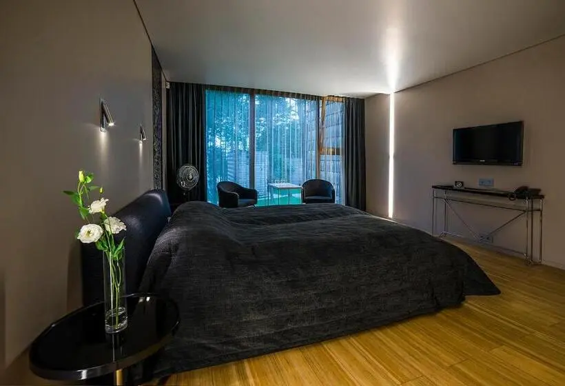 اتاق استاندارد با تراس, Tonyresort