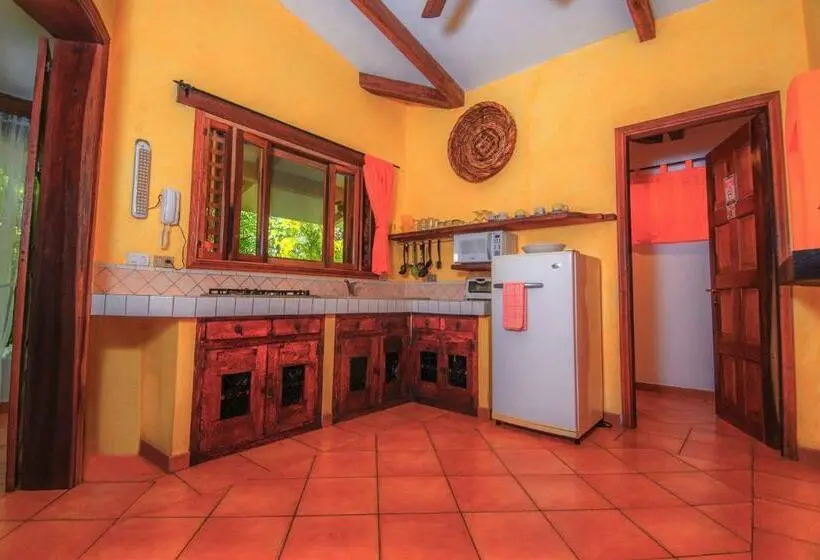 Villa 2 Makuuhuonetta, Villas Kalimba