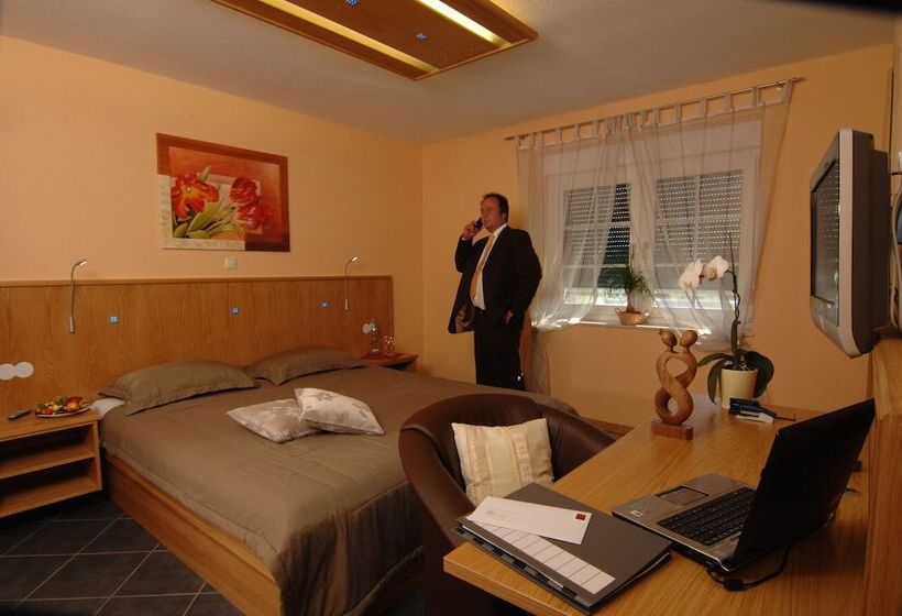 غرفة ديلوكس, Wolfshotel Am Arendsee