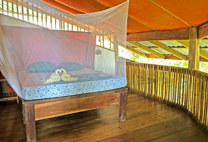 اتاق استاندارد با سرویس بهداشتی مشترک, Cascada Verde Hostel