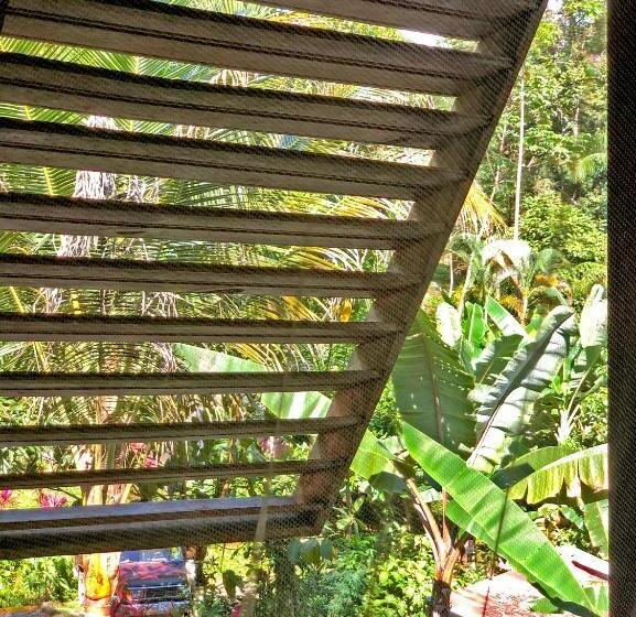 اتاق استاندارد, Cascada Verde Hostel