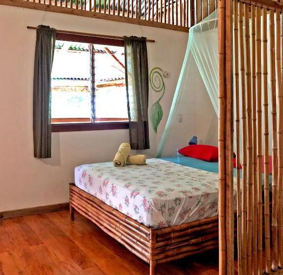 Quarto Estandar, Cascada Verde Hostel