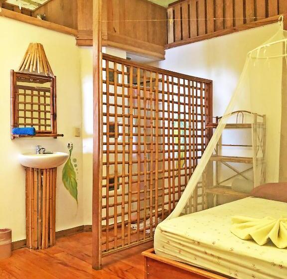 اتاق استاندارد, Cascada Verde Hostel