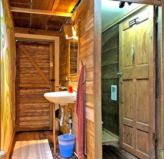 庭の見えるシングルルーム, Cascada Verde Hostel