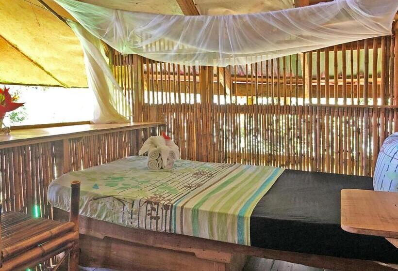 اتاق یک تخته با چشمانداز باغ, Cascada Verde Hostel