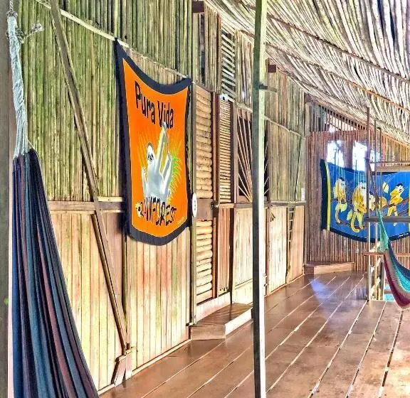 バス共有のスタンダードルーム, Cascada Verde Hostel
