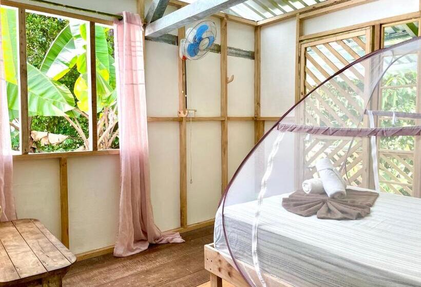 Quarto Estandar com Sacada, Cascada Verde Hostel