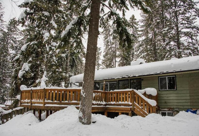 منزل 3 غرف نوم, Auberge Kicking Horse Guest House