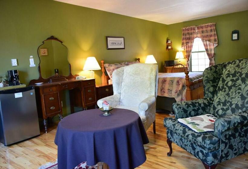 ハイドロマッサージバス付きスイート, Auberge Wild Rose Inn