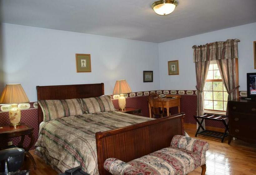 جناح, Auberge Wild Rose Inn