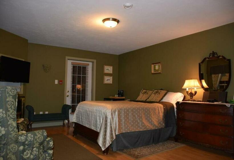 جناح مزود بجاكوزى, Auberge Wild Rose Inn