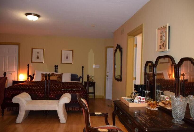 جناح, Auberge Wild Rose Inn