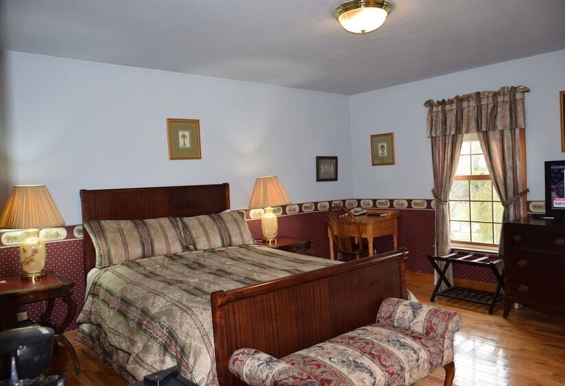 جناح, Auberge Wild Rose Inn