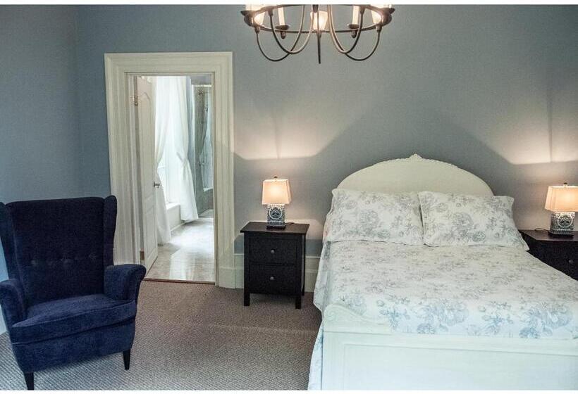 غرفة قياسية, Culverdene House