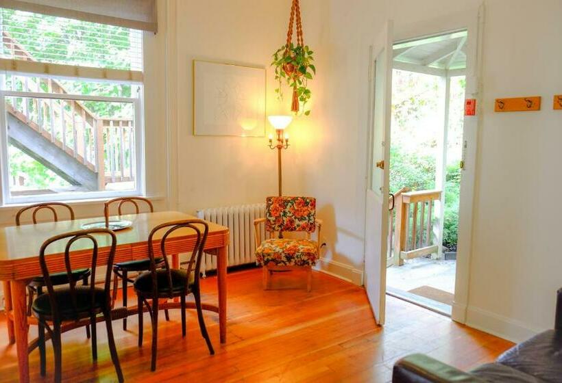 带1个卧室的公寓, Dancing Bear Inn Hostel