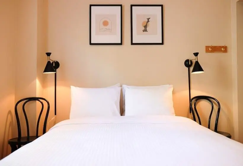 ファミリールーム, Dancing Bear Inn Hostel