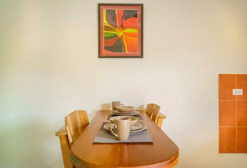 Juniorsviitti Terassi, Downtown Suites