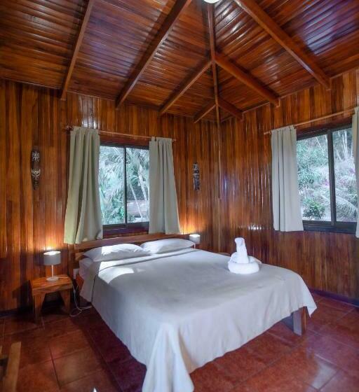 اتاق لوکس با بالکن, El Jardin