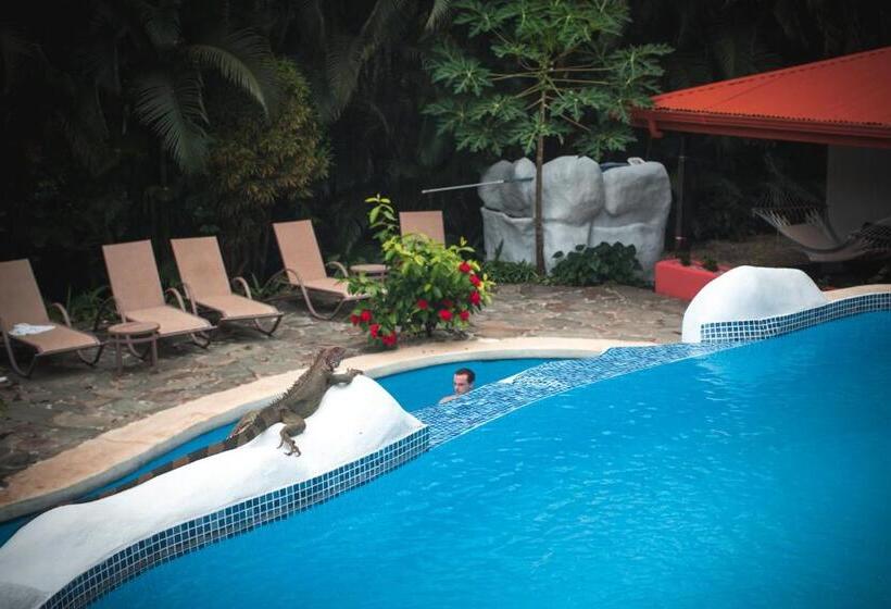 اتاق استاندارد سه نفره, El Jardin