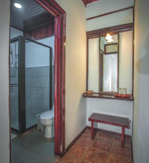 Quarto Estandar, El Jardin