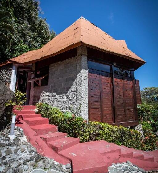 بانگلوی استاندارد, El Jardin