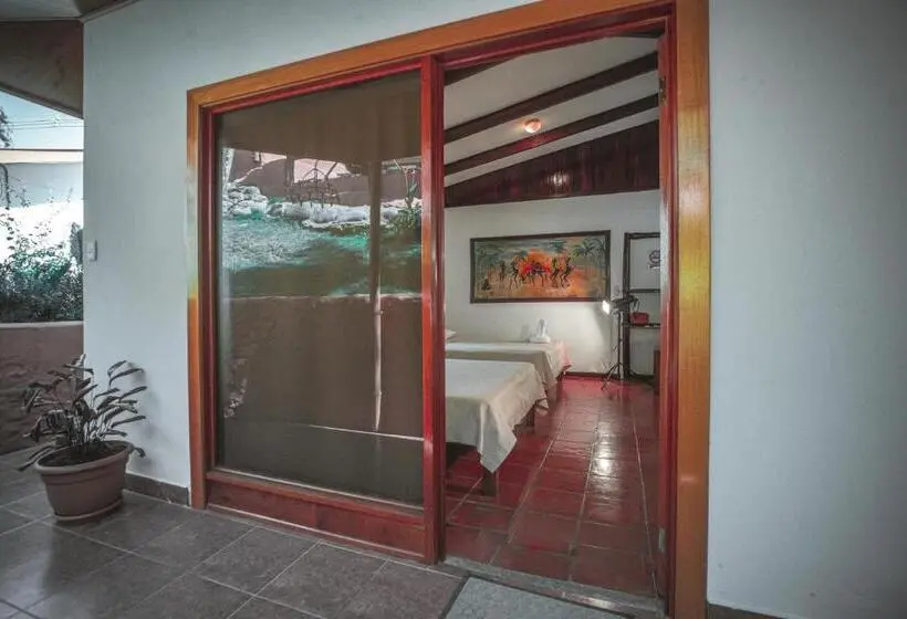 Standard-huone 2 Parivuodetta, El Jardin