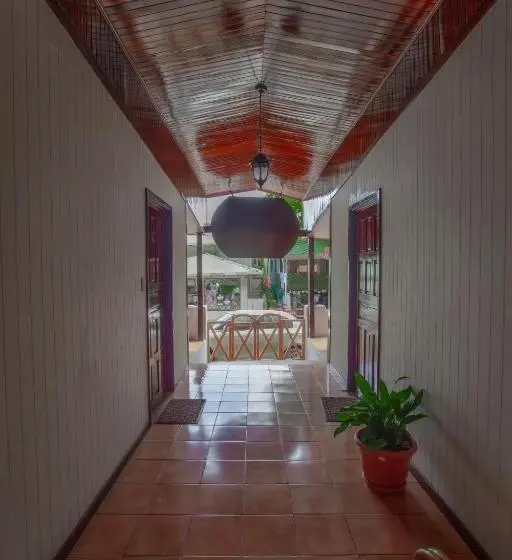 Economy-huone, El Jardin