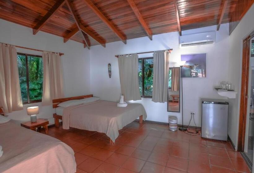 اتاق استاندارد چهار تخته, El Jardin