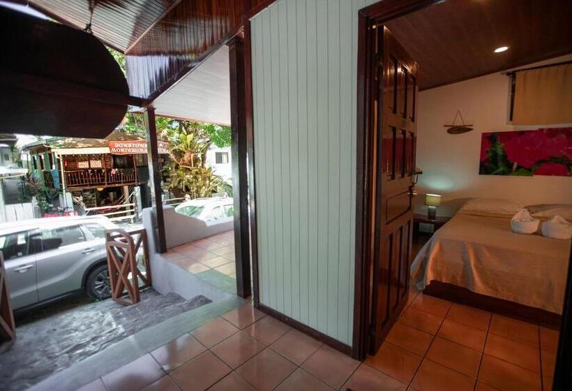 Quarto Estandar, El Jardin