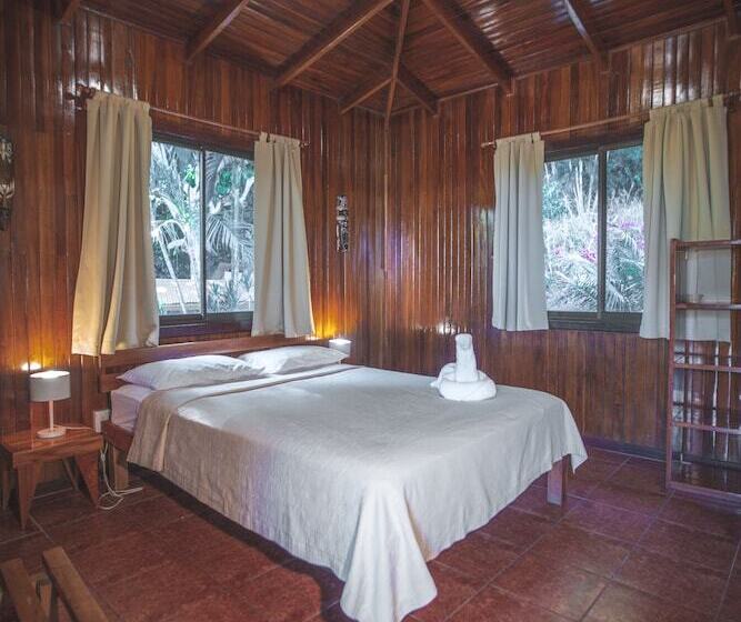 اتاق لوکس با بالکن, El Jardin