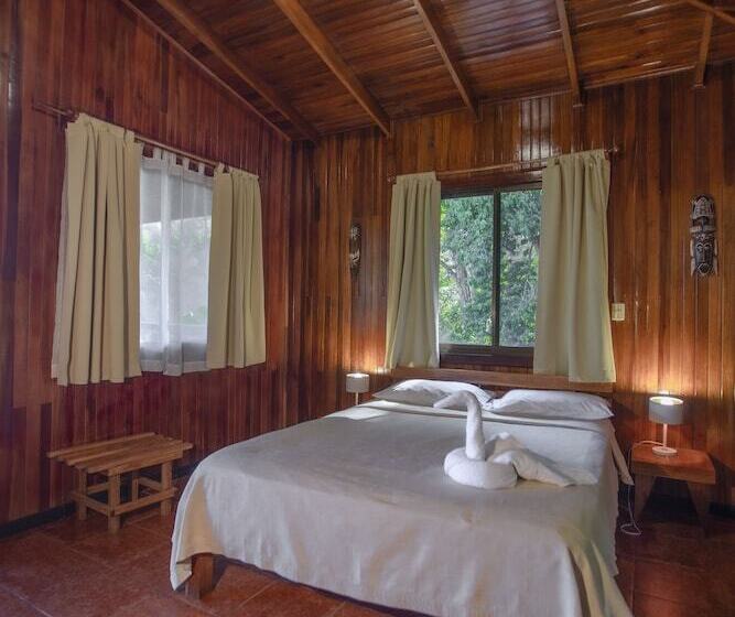 Quarto Deluxe com Sacada, El Jardin