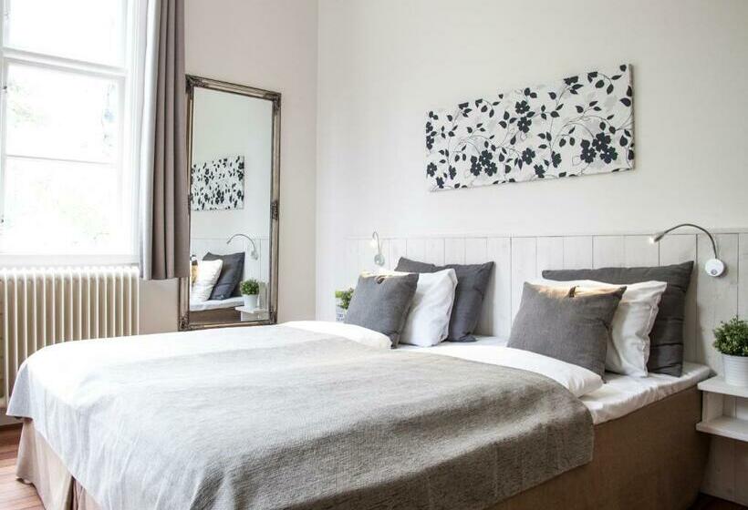 Номер Стандарт, Guesthouse Eleven