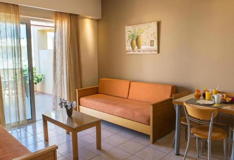 דירת חדר סופריור, Helios Apartments