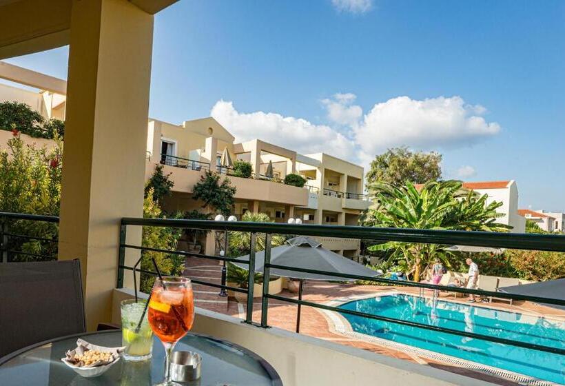 דירת 2 חדרים סופריור, Helios Apartments