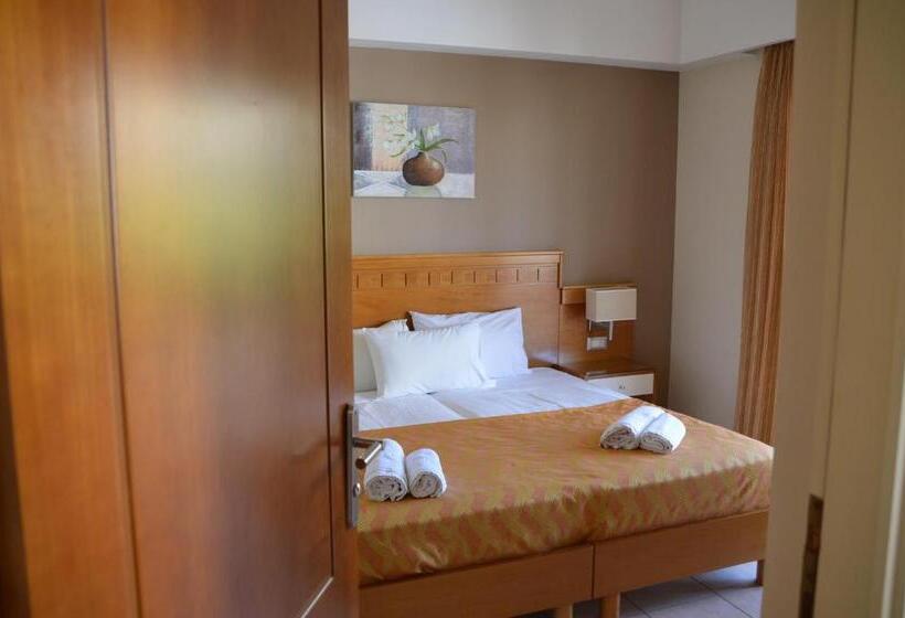 דירת 2 חדרים סופריור, Helios Apartments