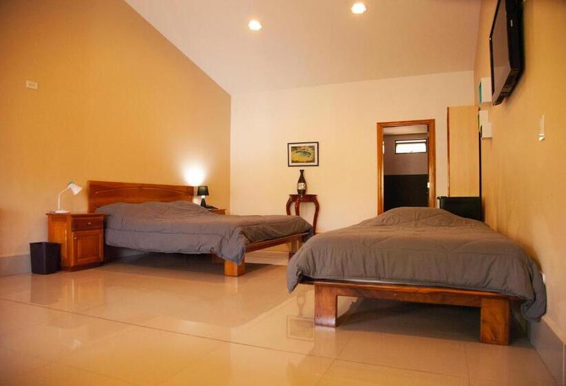 جناح ديلوكس, Martino Spa And Resort