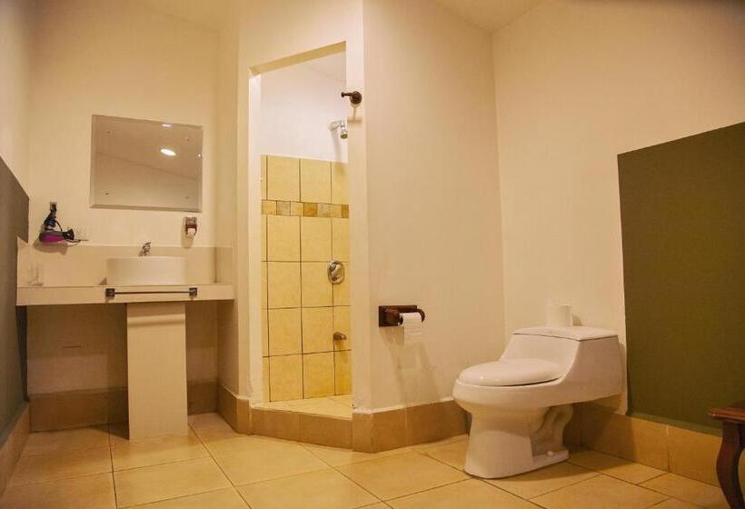 جناح ديلوكس, Martino Spa And Resort