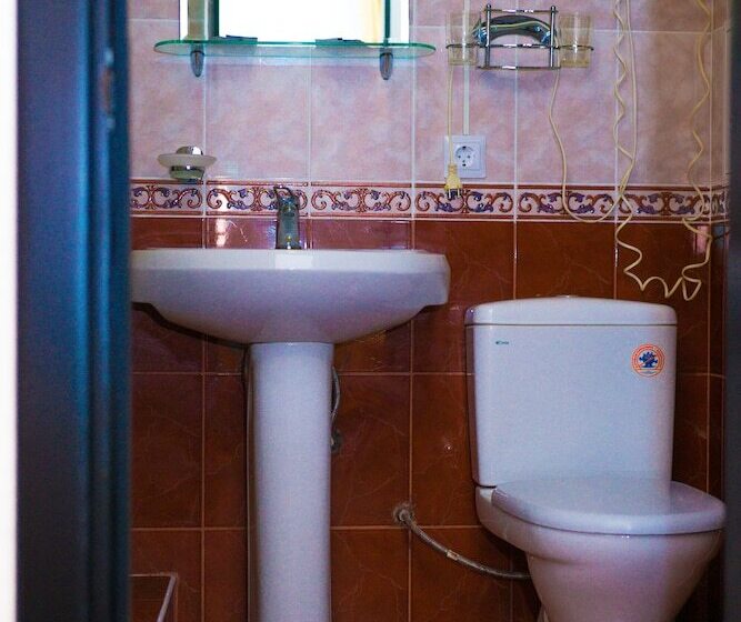 エコノミールーム, Mechta U Morya