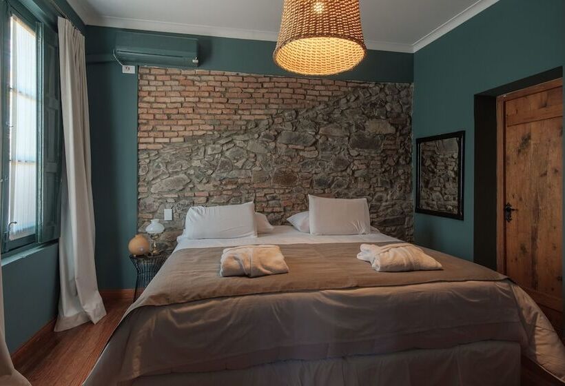 جناح, Posada Plaza Mayor