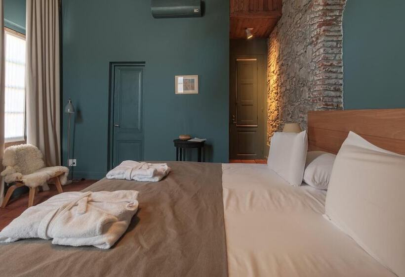 جناح, Posada Plaza Mayor