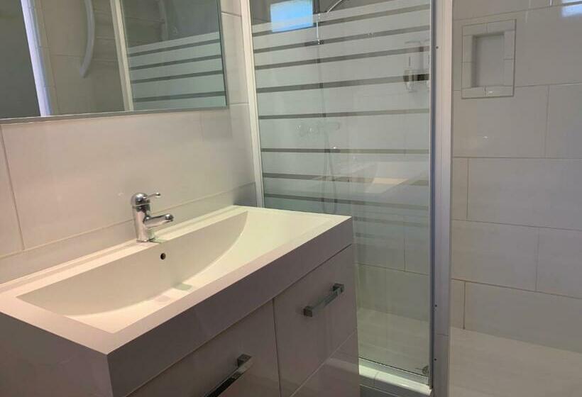 スタンダードスタジオ, Résidence Les Sources