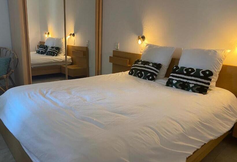 デラックススタジオ, Résidence Les Sources