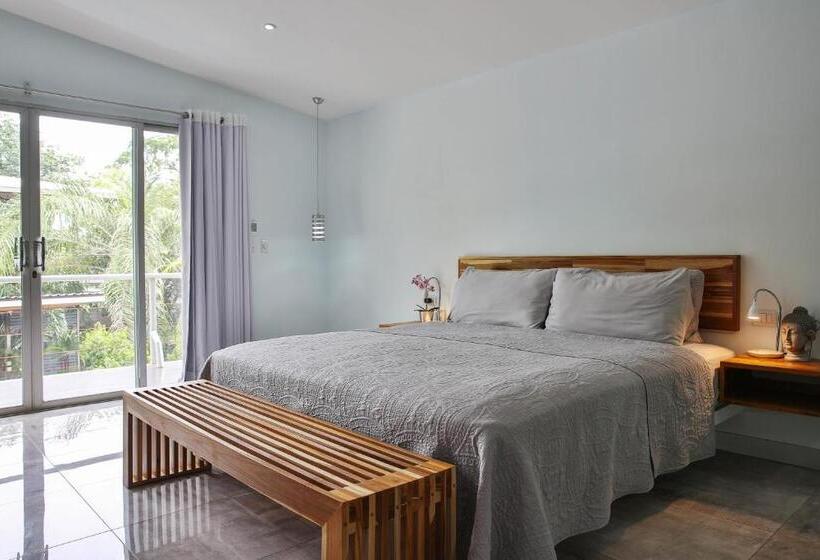 プールビュースタンダードステューディオ, Tamarindo Bay Suites   Self Check In, Adults Only