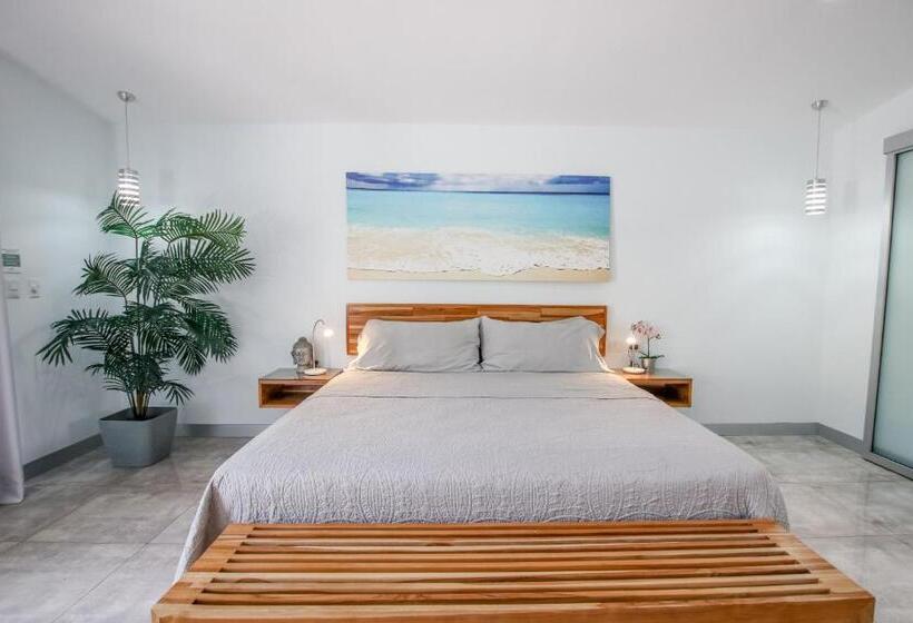 Студио Стандарт Вид на Бассейн, Tamarindo Bay Suites   Self Check In, Adults Only